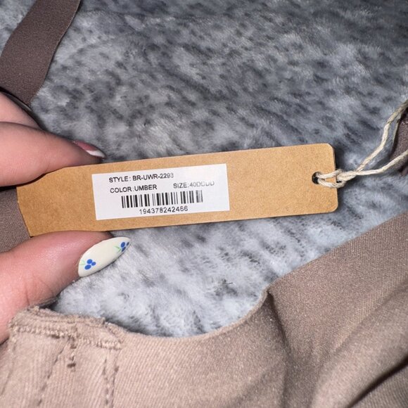 SKIMS Fits Everybody Unlined Demi Bra- Umber - Picture 2 of 3